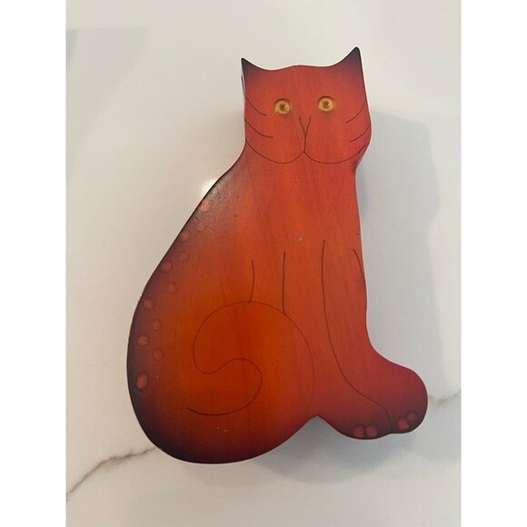 Handmade small cat jewelry box - Picture 1 of 4